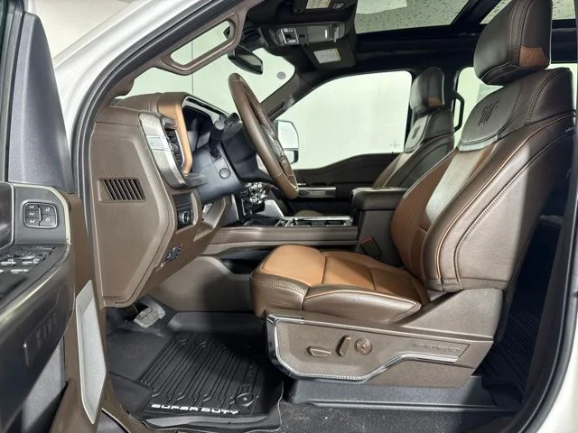 New 2026 Star White Metallic Tri-Coat Ford F-250® King Ranch® image 11