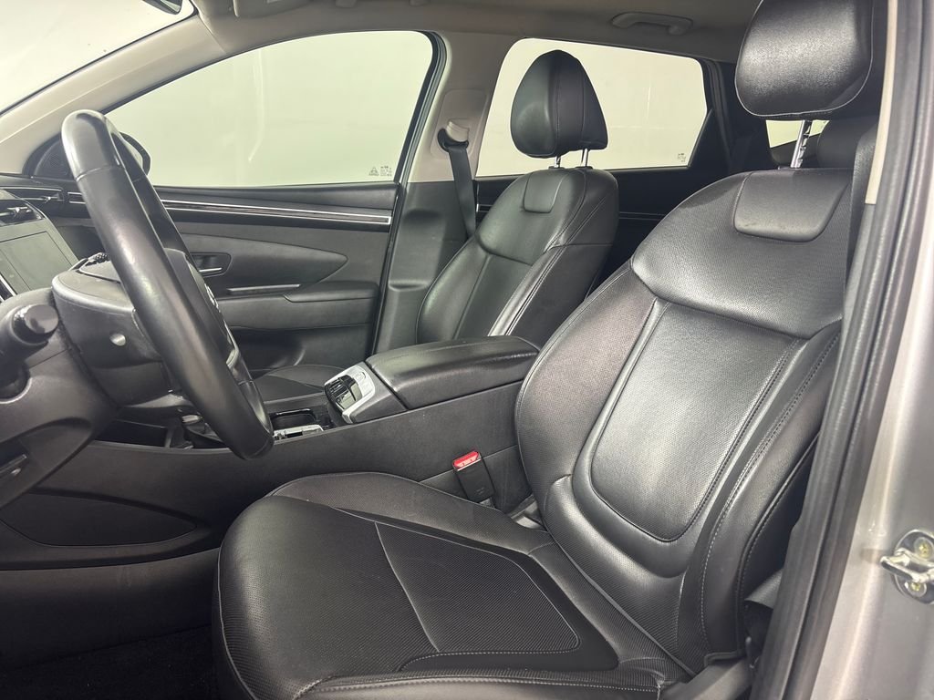 Used 2023 Silver Hyundai SEL image 17