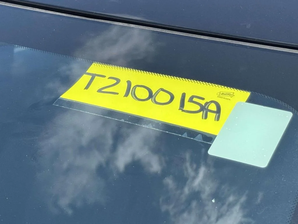 Used 2024 White Nissan SR image 10
