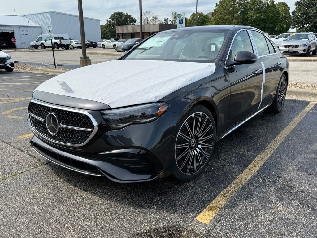 New 2027 Graphite Grey Metallic Mercedes-Benz E 450 image 4
