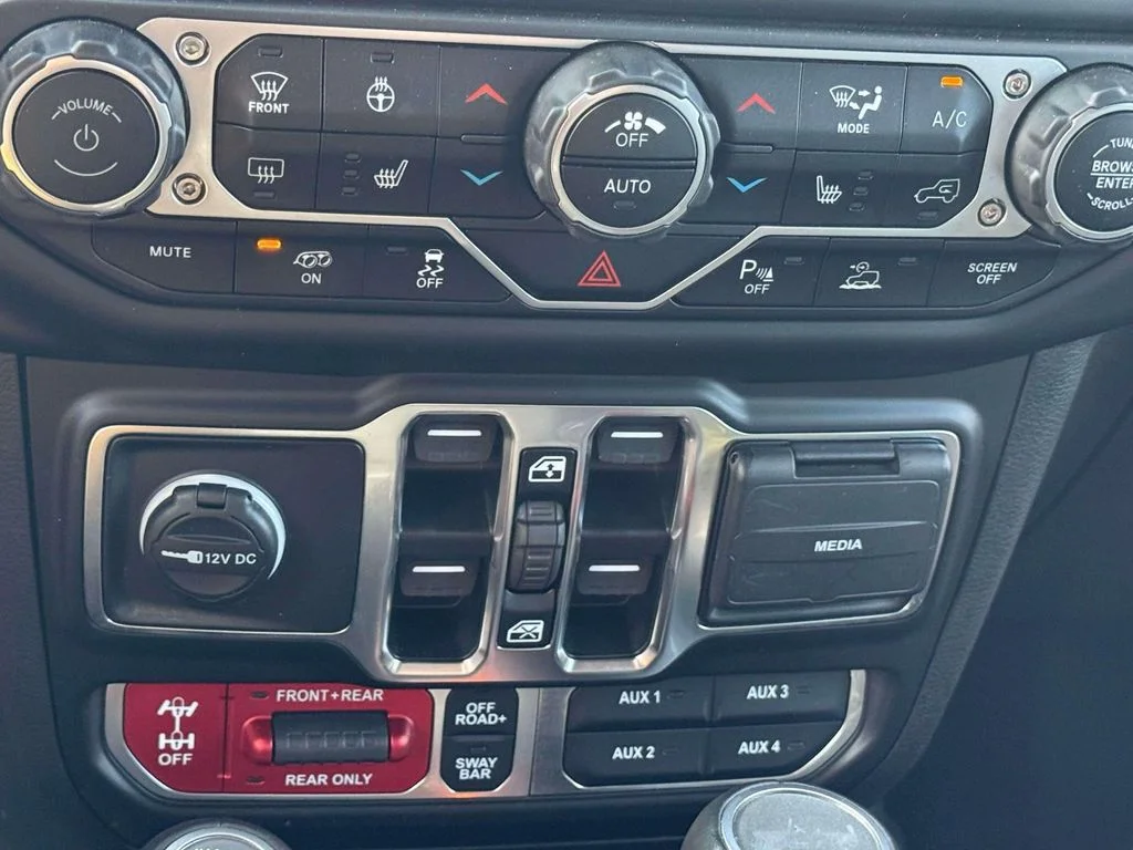 Used 2023 Yellow Jeep Rubicon 392 image 23