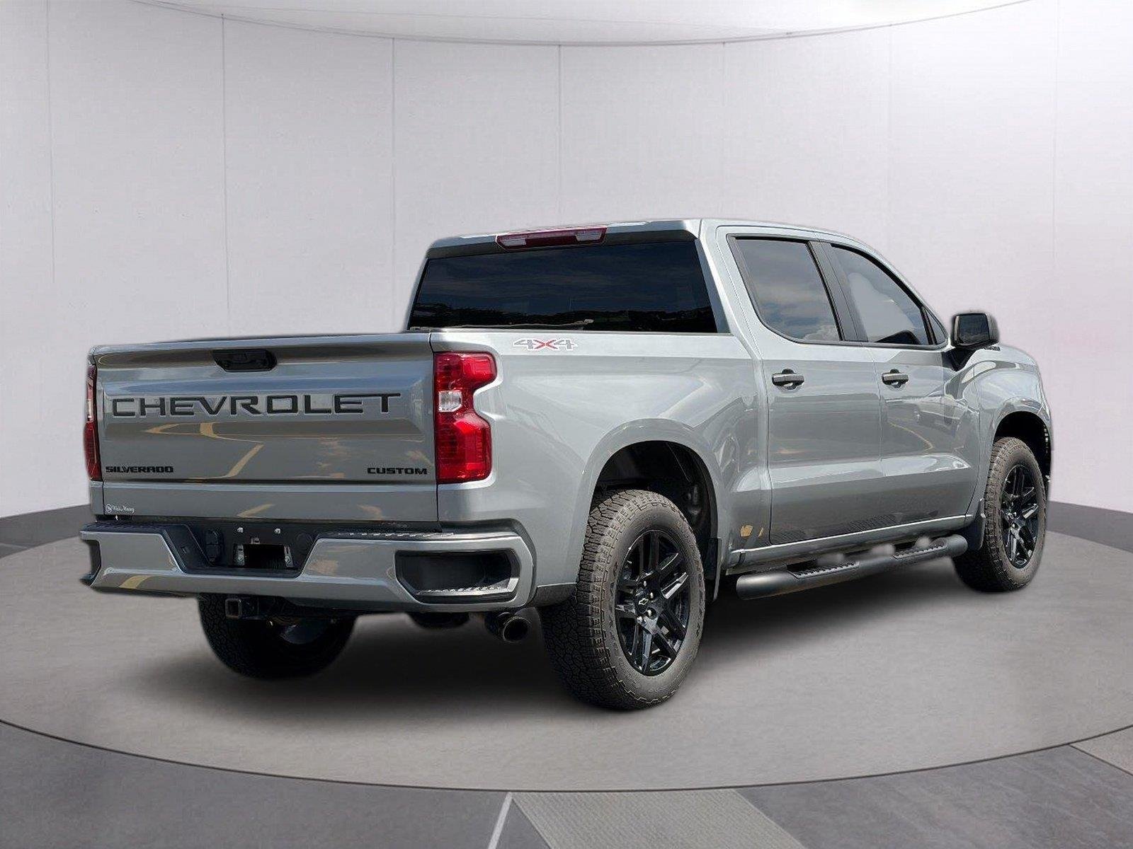 Used 2026 Sterling Gray Metallic Chevrolet Custom image 7