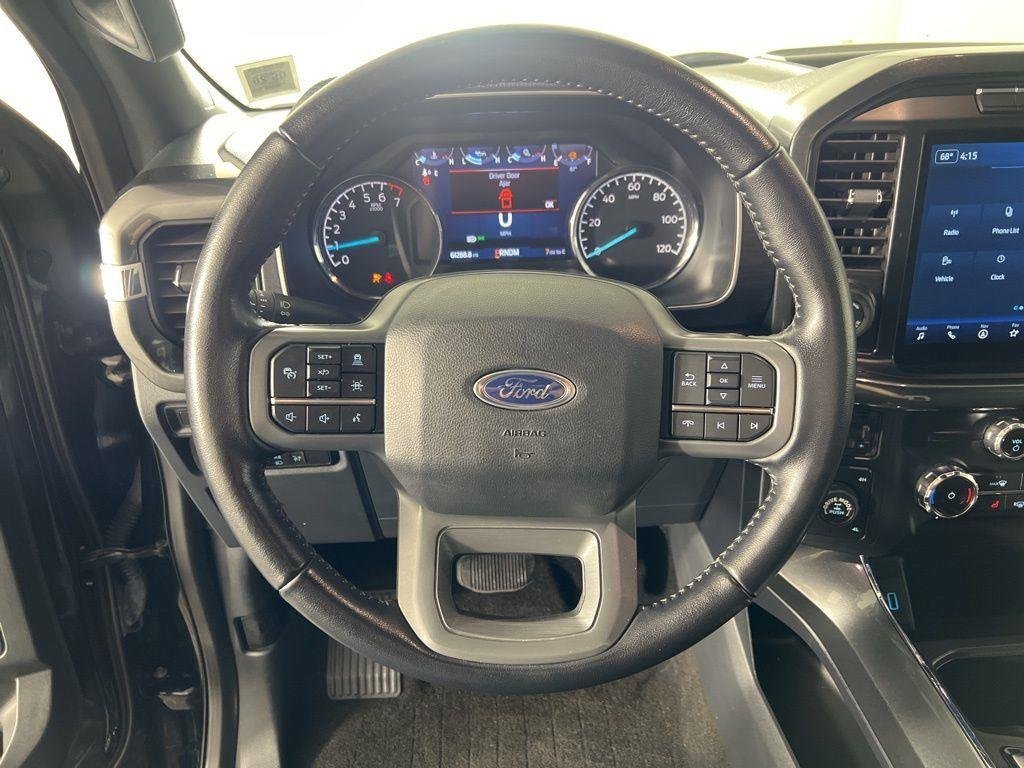 Used 2022 Black Metallic Ford XLT image 30