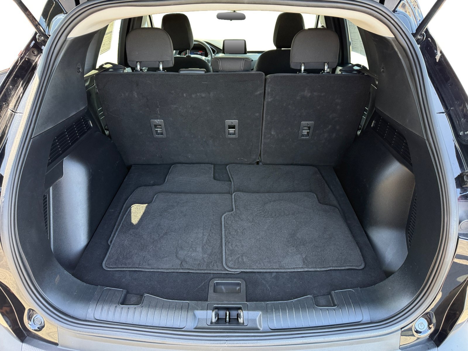 Used 2025 Black Metallic Ford Active image 17