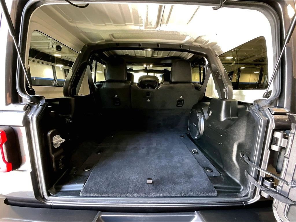 Used 2021 Gray Jeep Unlimited Rubicon image 17