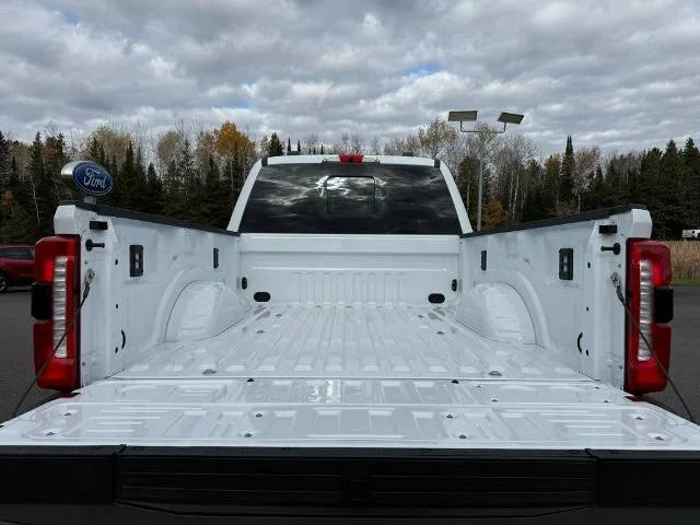 2026 Ford F-350 Super Duty Lariat - Photo 35