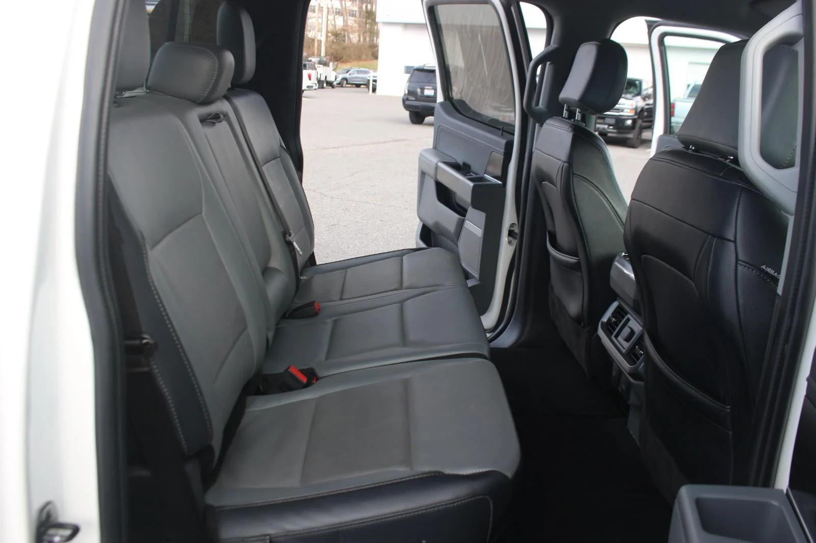 Used 2023 White Ford XL image 35