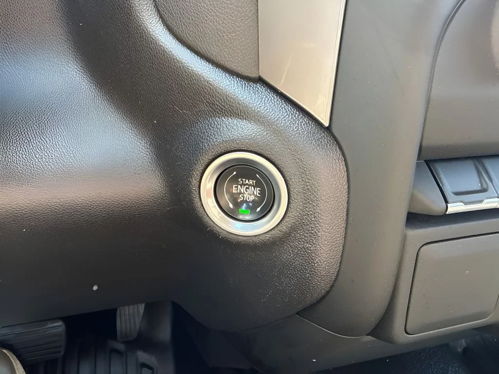 Used 2022 White Chevrolet WT image 16
