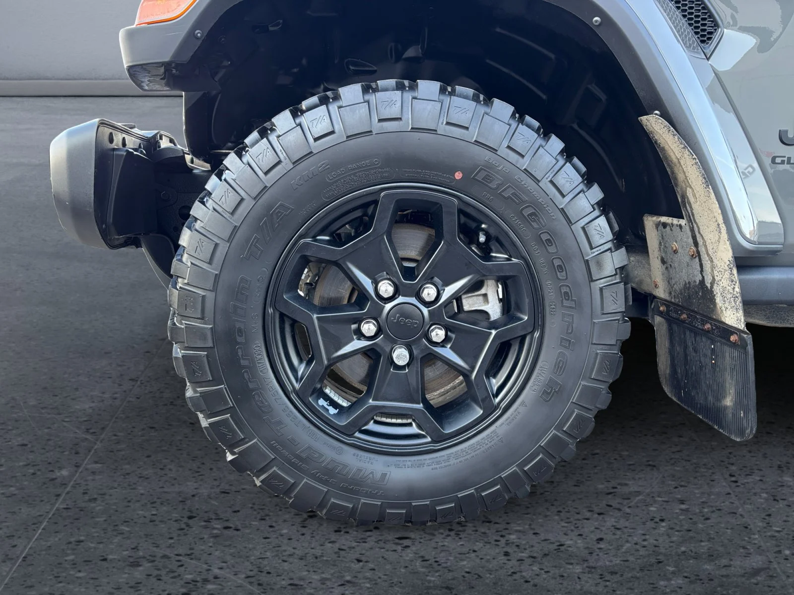 Certified Used 2022 Red Jeep Willys image 9