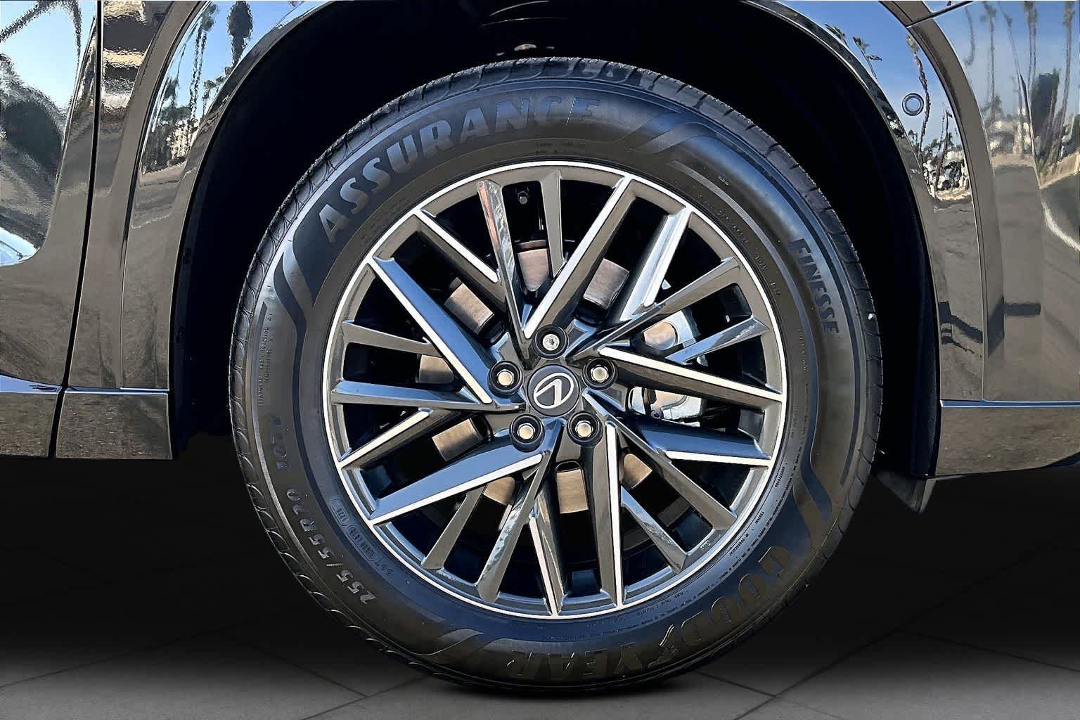 New 2026 Caviar Lexus Premium image 9