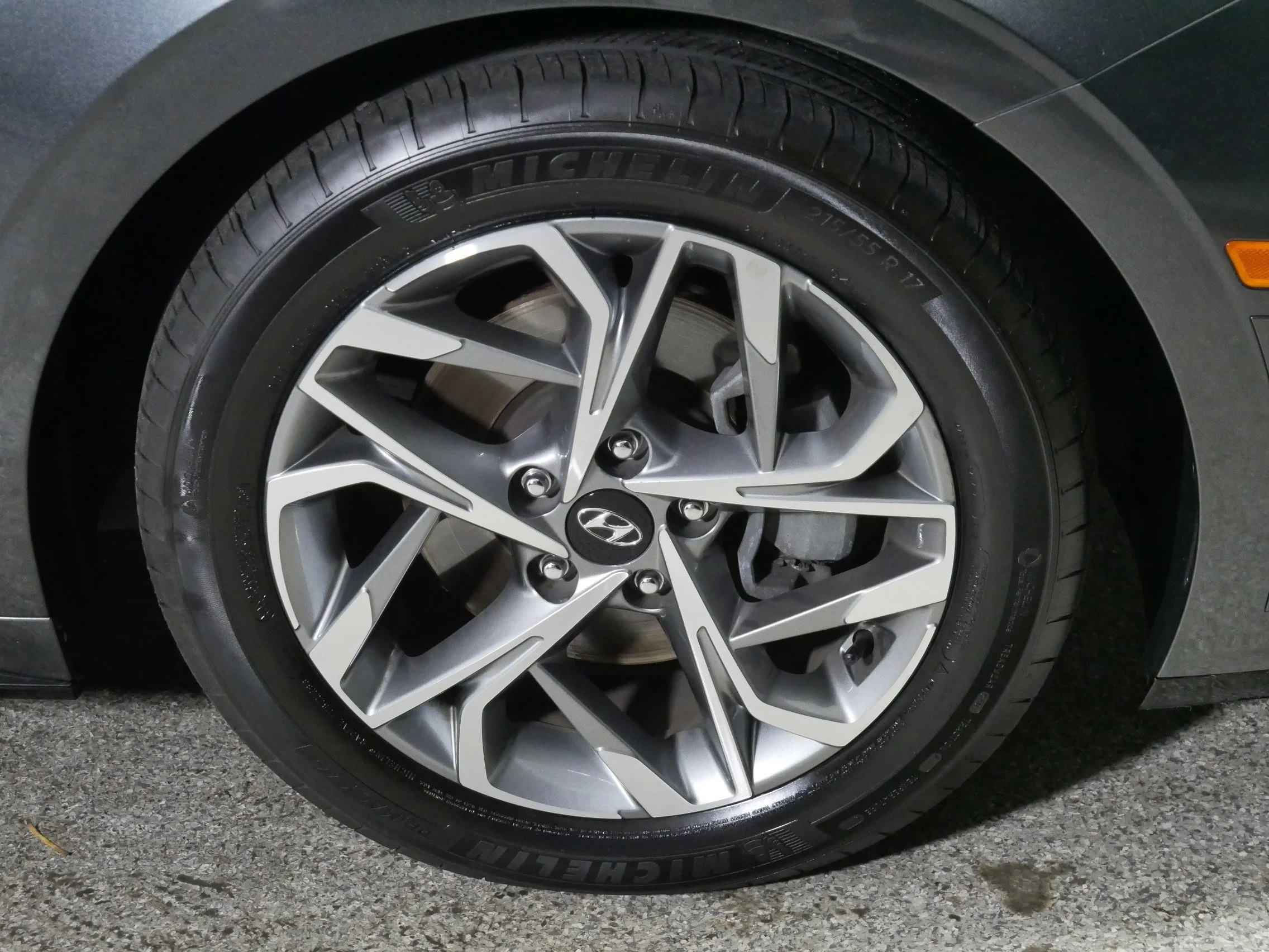 Used 2023 Portofino Gray Hyundai SEL image 15