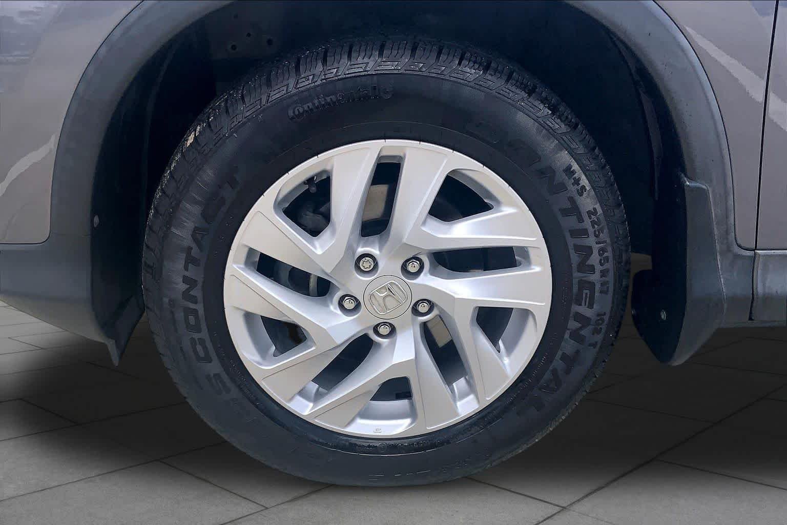 Used 2015 Urban Titanium Metallic Honda EX image 11