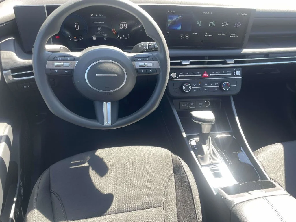 New 2026 White Hyundai SE image 10
