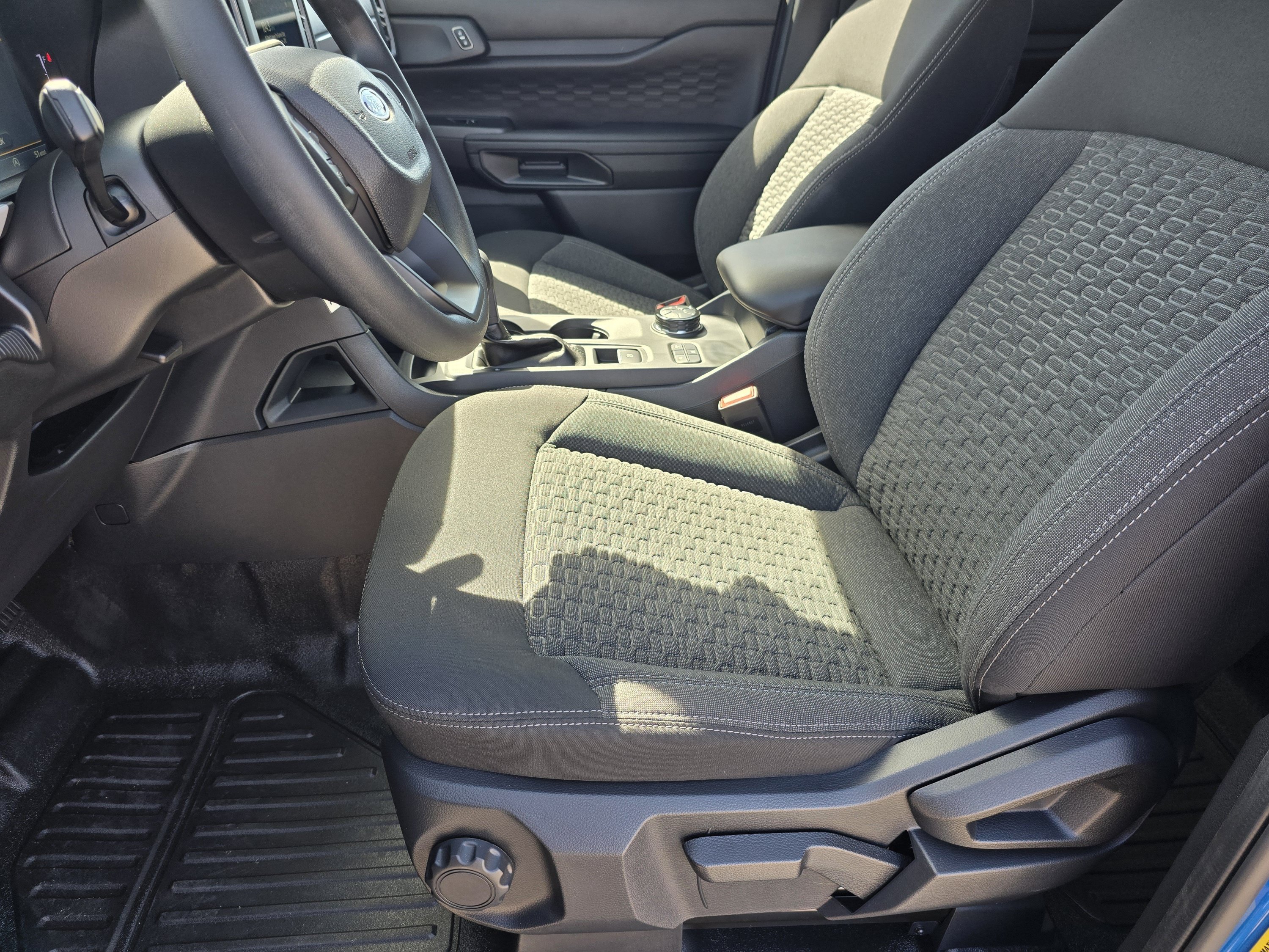 New 2026 Velocity Blue Metallic Ford XL image 30