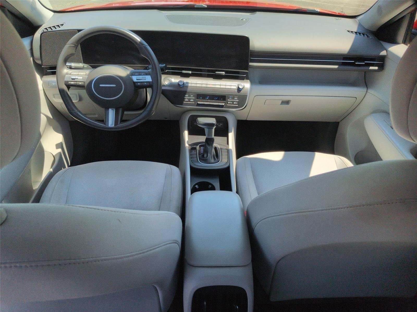Used 2025 Soultronic Orange Pearl Hyundai SEL image 32