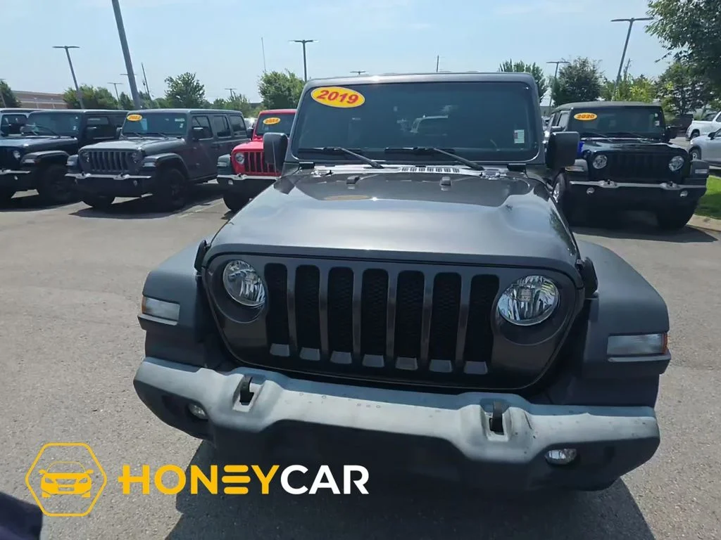 Certified Used 2019 Gray Jeep Unlimited Sport S image 1