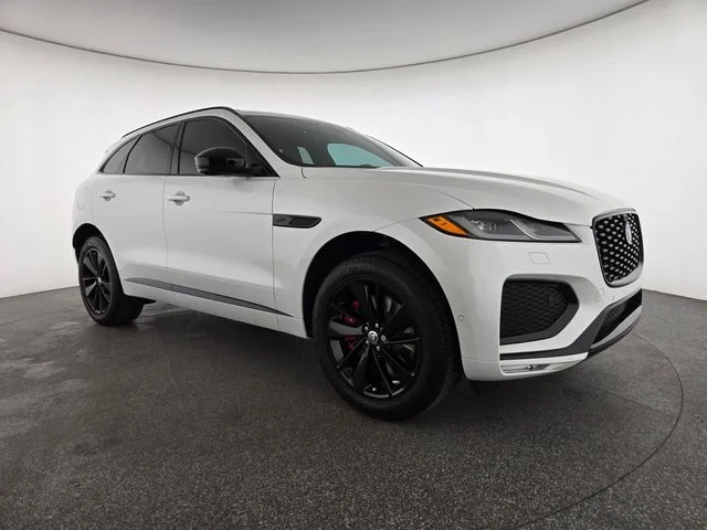 Used 2026 White Jaguar P400 R-Dynamic S image 15