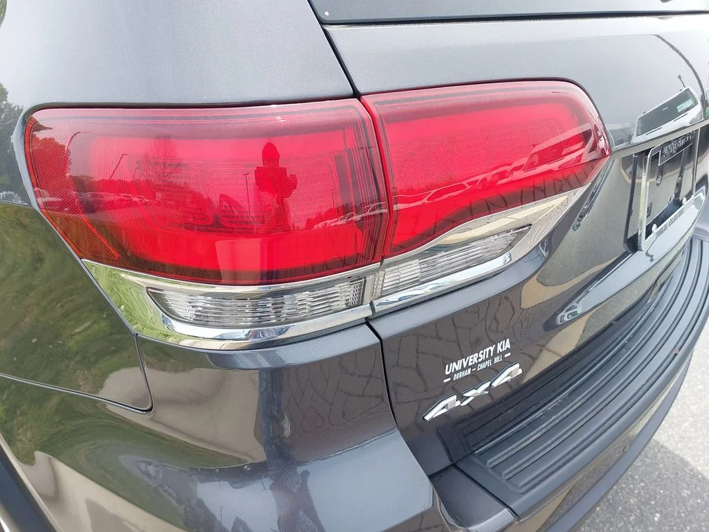 Used 2020 Gray Jeep Laredo E image 31