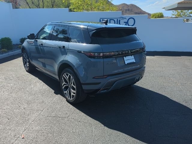 Used 2020  Land Rover First Edition image 7