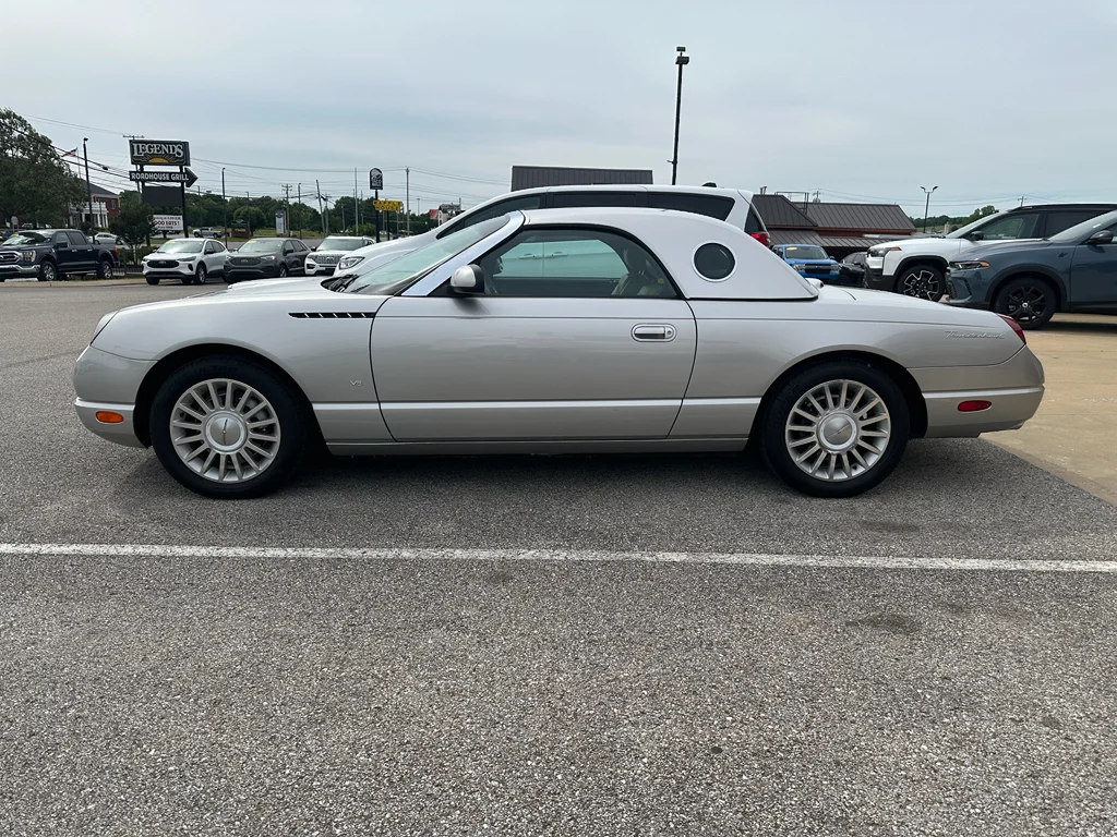 Used 2004 Silver Top Ford Deluxe image 5