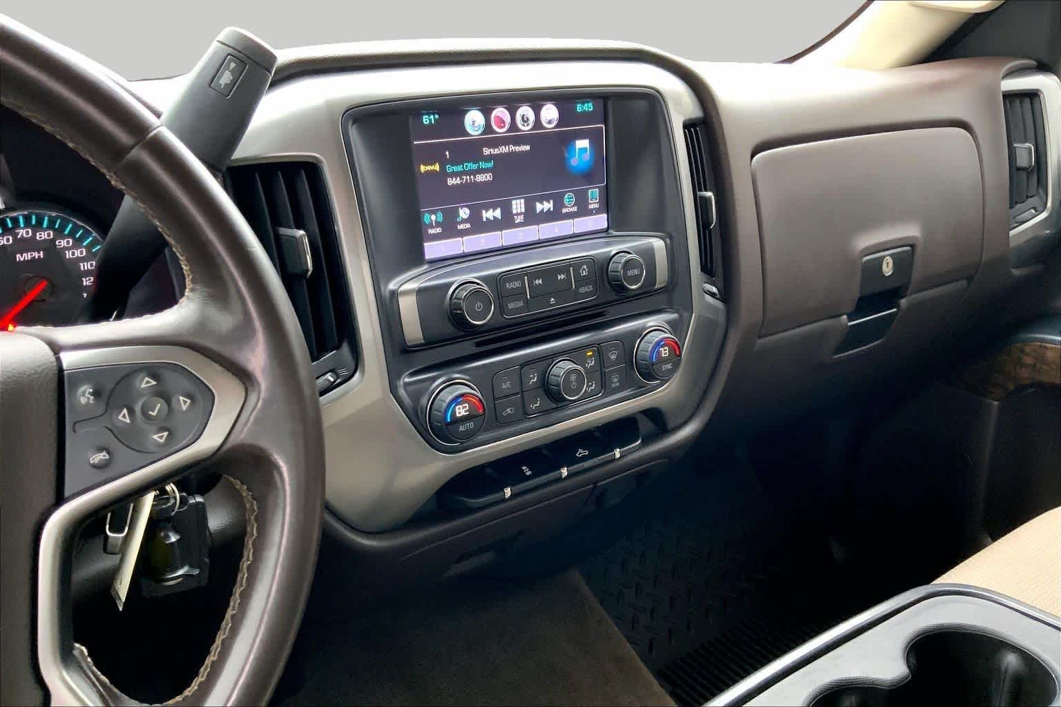 Used 2016 Summit White Chevrolet LT image 6