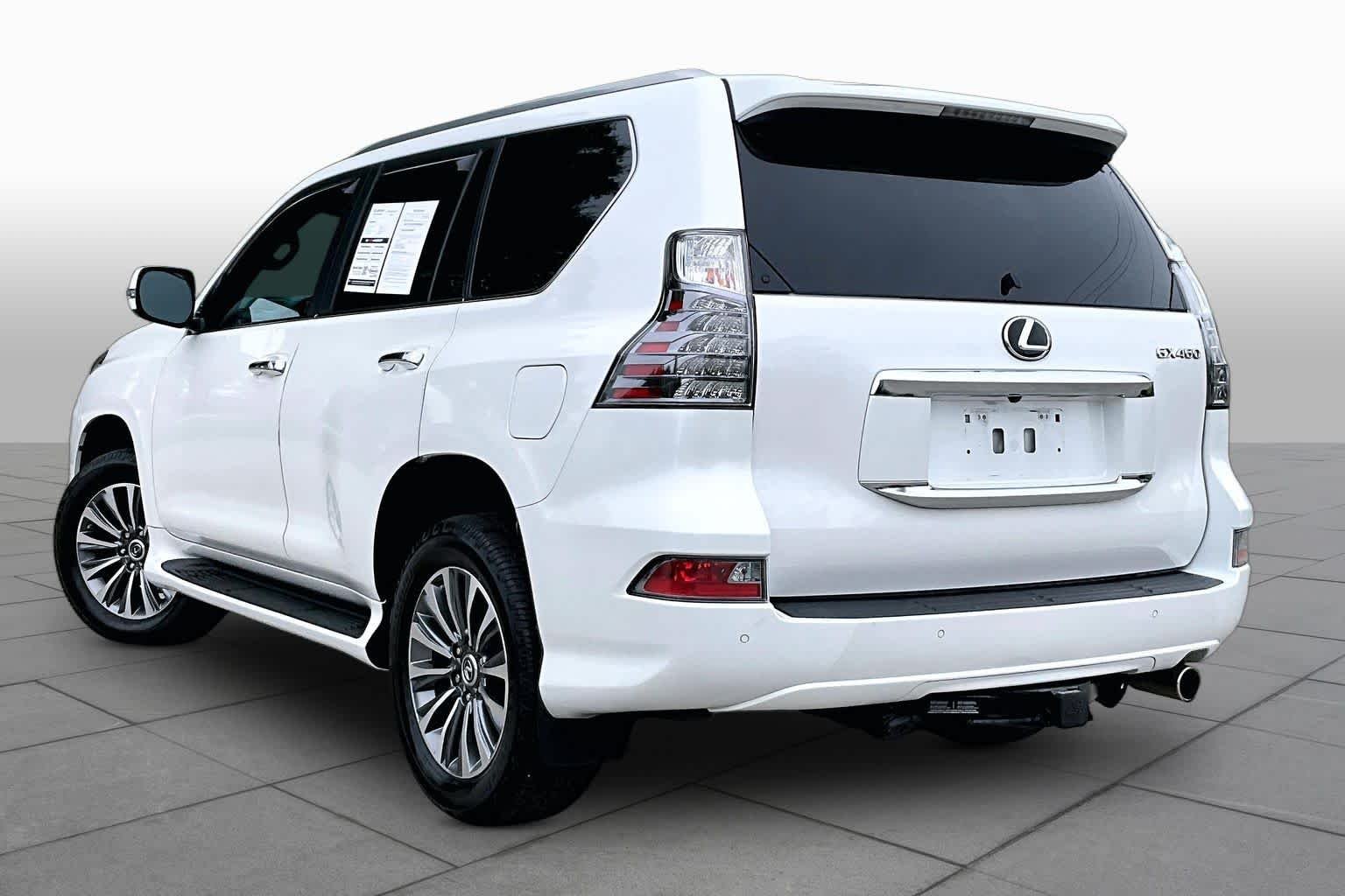 Used 2021 Starfire Pearl Lexus Luxury image 12