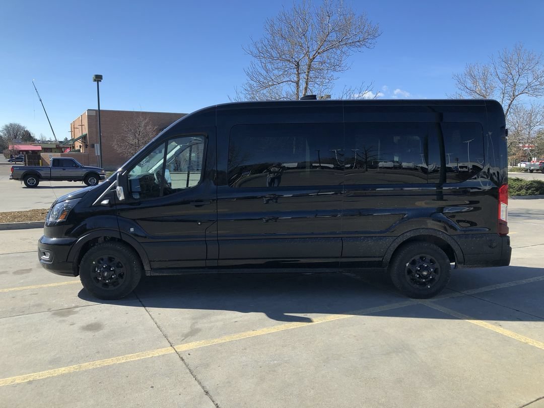 New 2026 Agate Black Metallic Ford XLT image 10