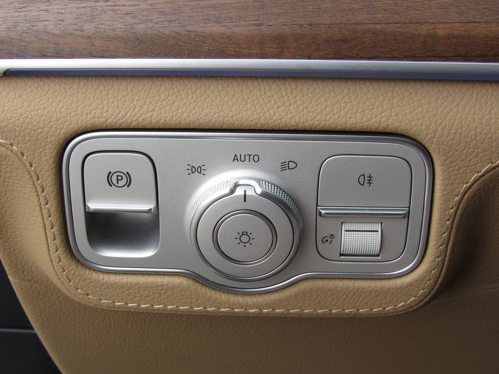 2025 Mercedes-Benz GLE GLE450 - Photo 40