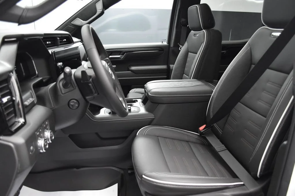 2026 GMC Sierra 1500 AT4X - Photo 19