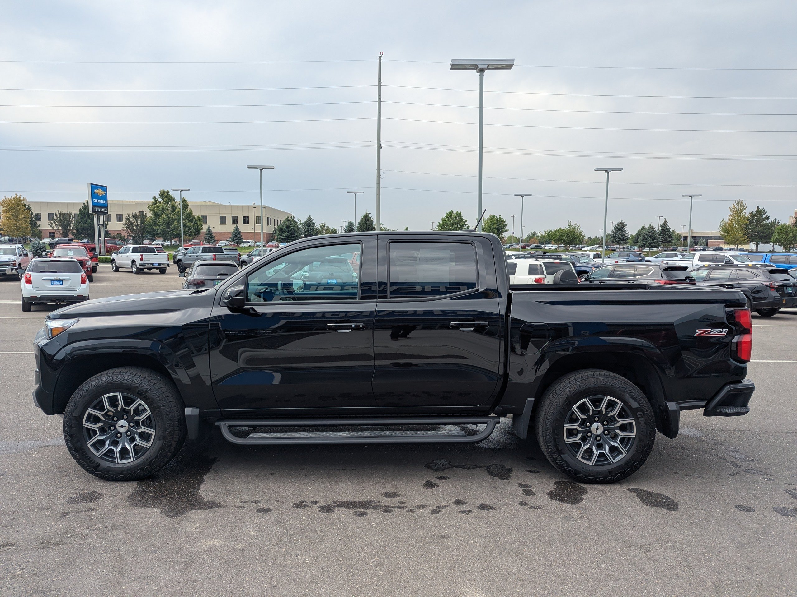 2026 Chevrolet Colorado Z71 - Photo 8