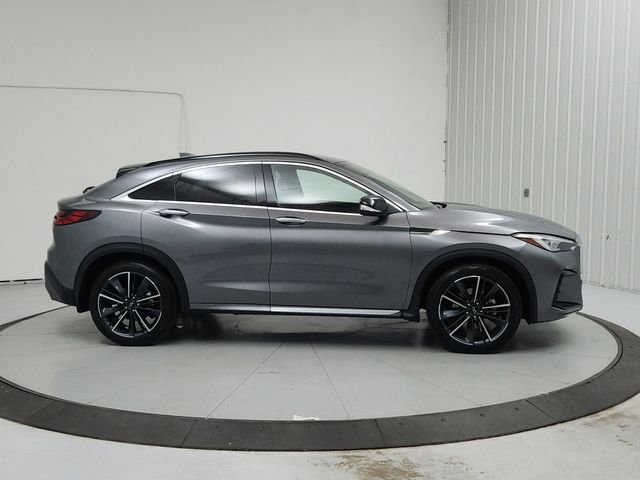 Used 2025 Gray INFINITI ESSENTIAL image 8