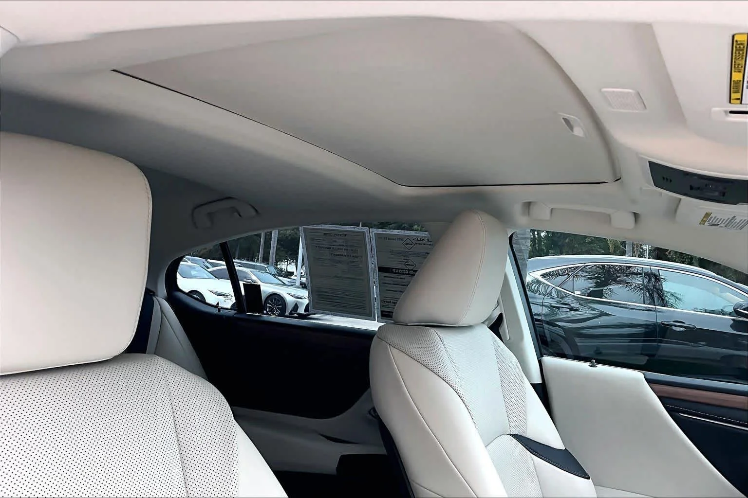 Used 2025 Eminent White Pearl Lexus  image 14