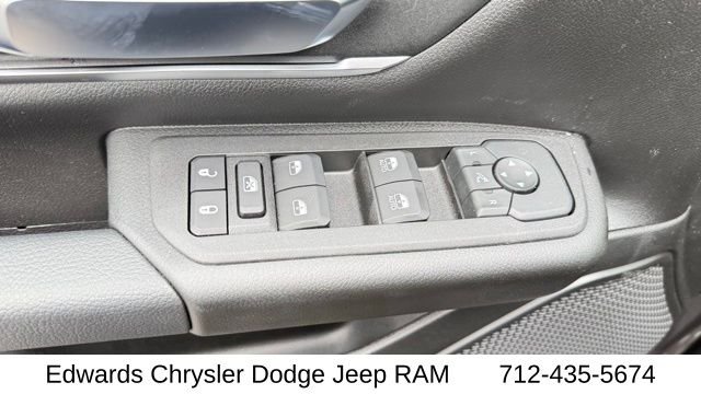 New 2026 Granite Crystal Metallic Clearcoat RAM Big Horn/Lone Star image 16
