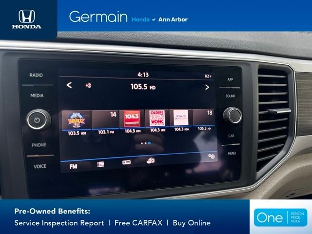Used 2019 Blue Metallic Volkswagen 3.6L V6 SE image 27
