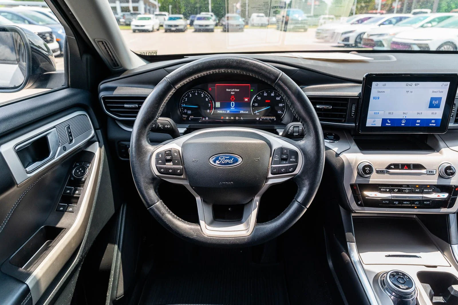 Used 2023 Gray Ford XLT image 22