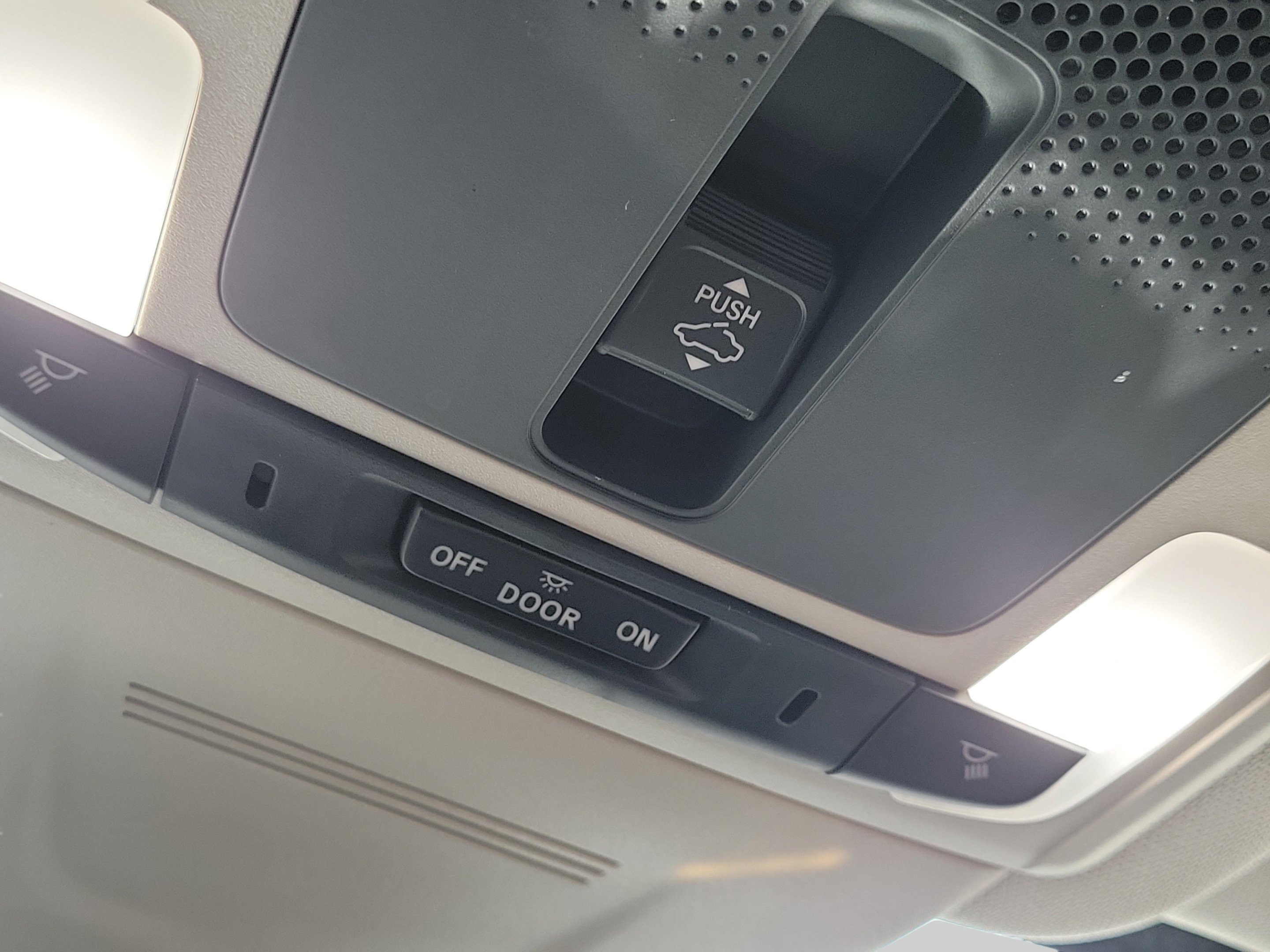 Used 2024 Gray Honda EX-L image 19