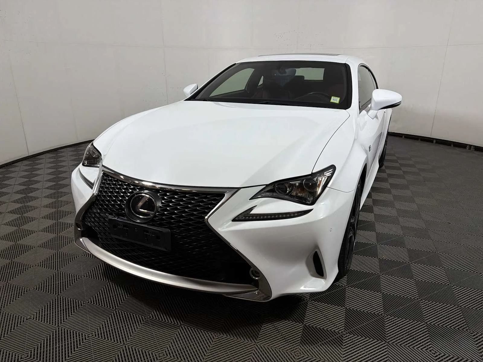 Used 2017 Ultra White Lexus  image 3