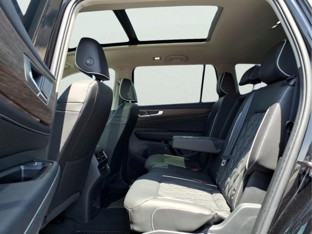 New 2026 Deep Black Pearl Volkswagen SEL Prem RL 4Motio image 12