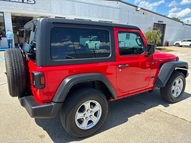 Used 2023 Firecracker Red Clearcoat Jeep Sport S image 8