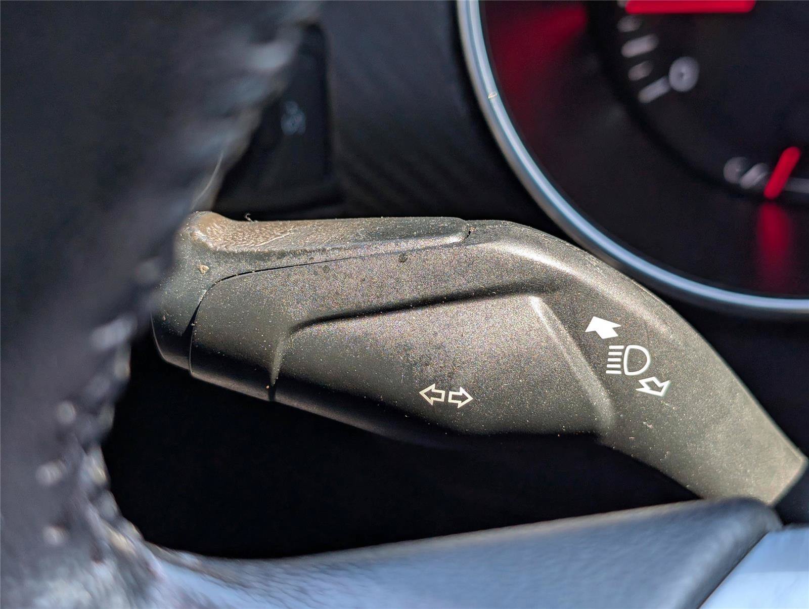 Used 2020 Shadow Black Ford EcoBoost image 21