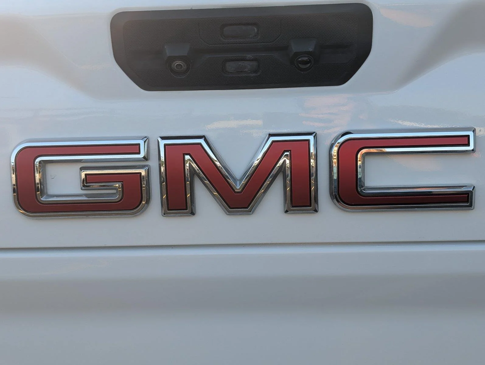 Used 2020 Summit White GMC AT4 image 6