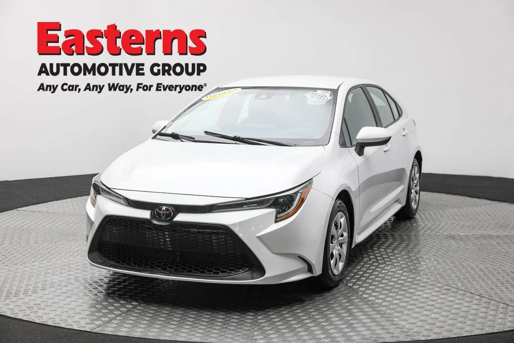 Used 2022 White Toyota LE image 1