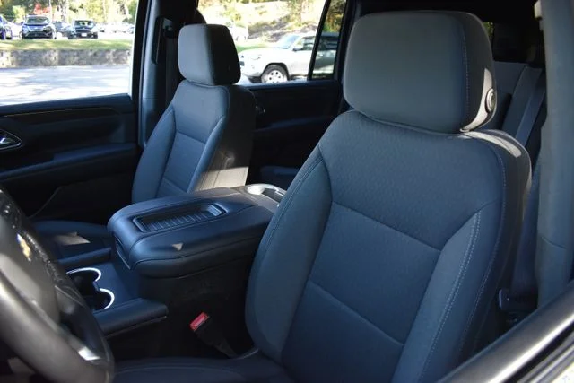 2022 Chevrolet Suburban LS - Photo 14