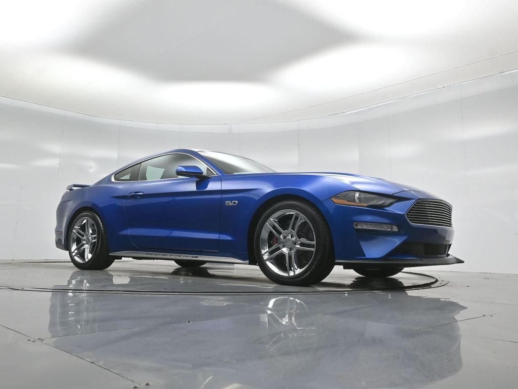 Used 2018 Blue Ford GT Premium image 3