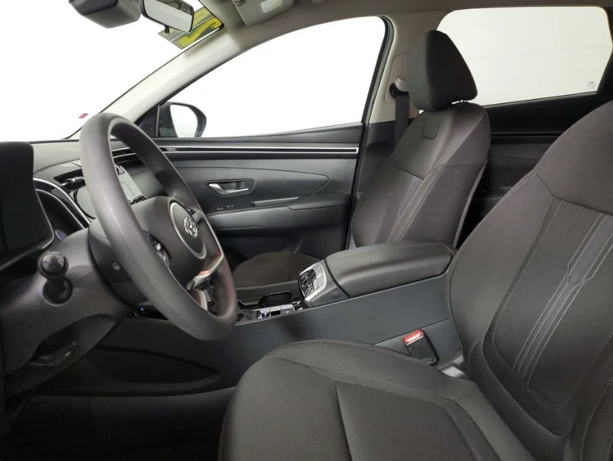 Used 2024 Gray Hyundai SEL image 6