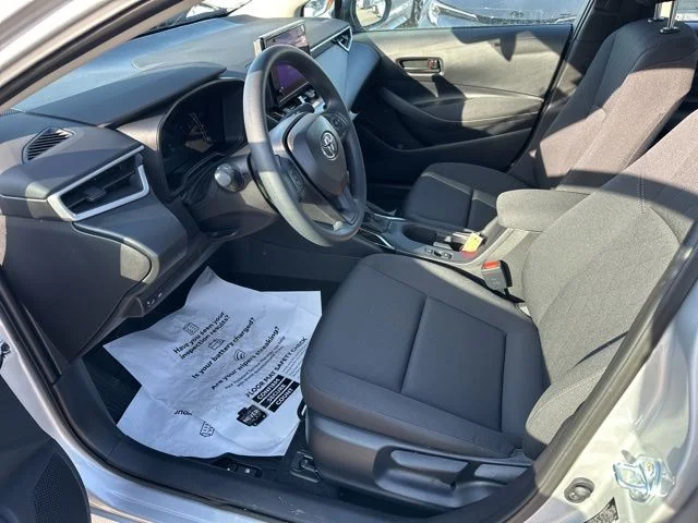 2026 Toyota Corolla LE - Photo 14