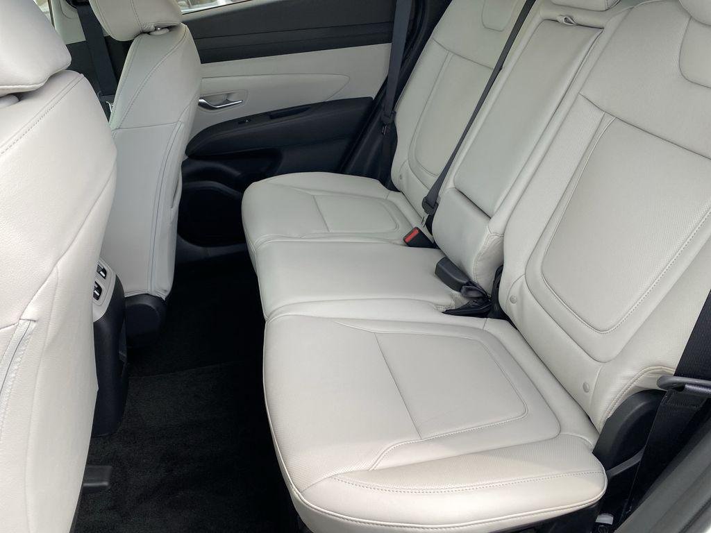 New 2026 White Pearl Hyundai SEL Premium FWD image 30