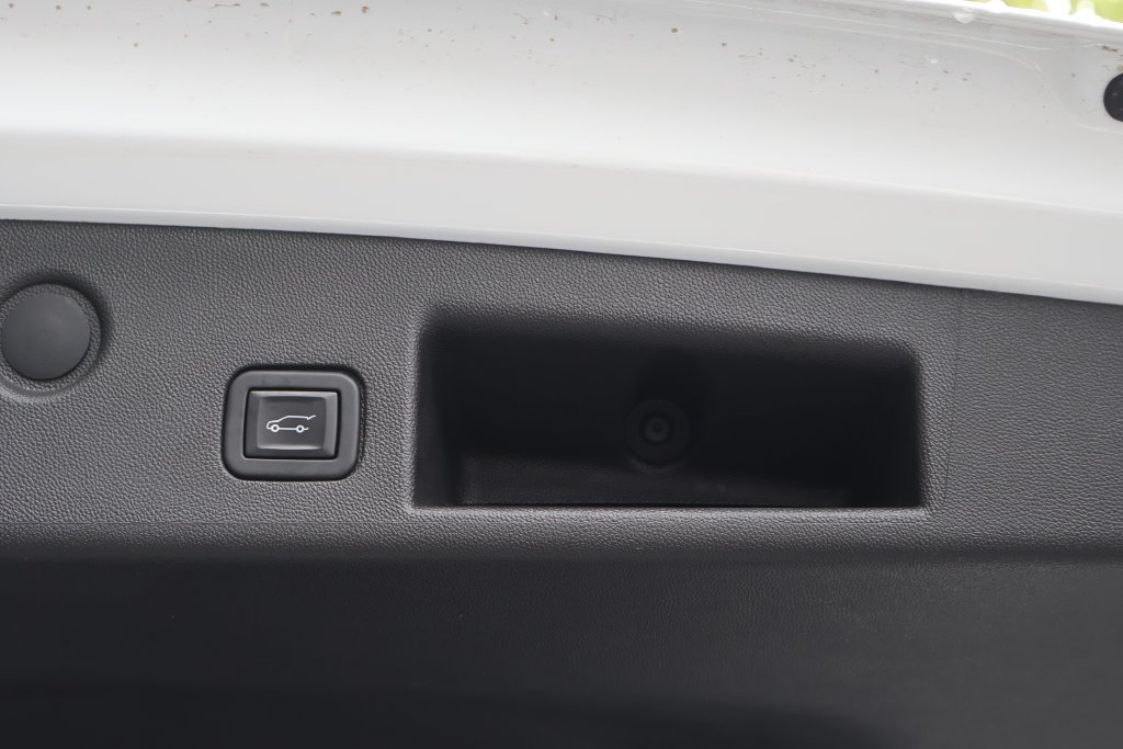 2024 Chevrolet Equinox LT - Photo 49