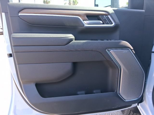 2026 Chevrolet Silverado 2500 HD High Country - Photo 14