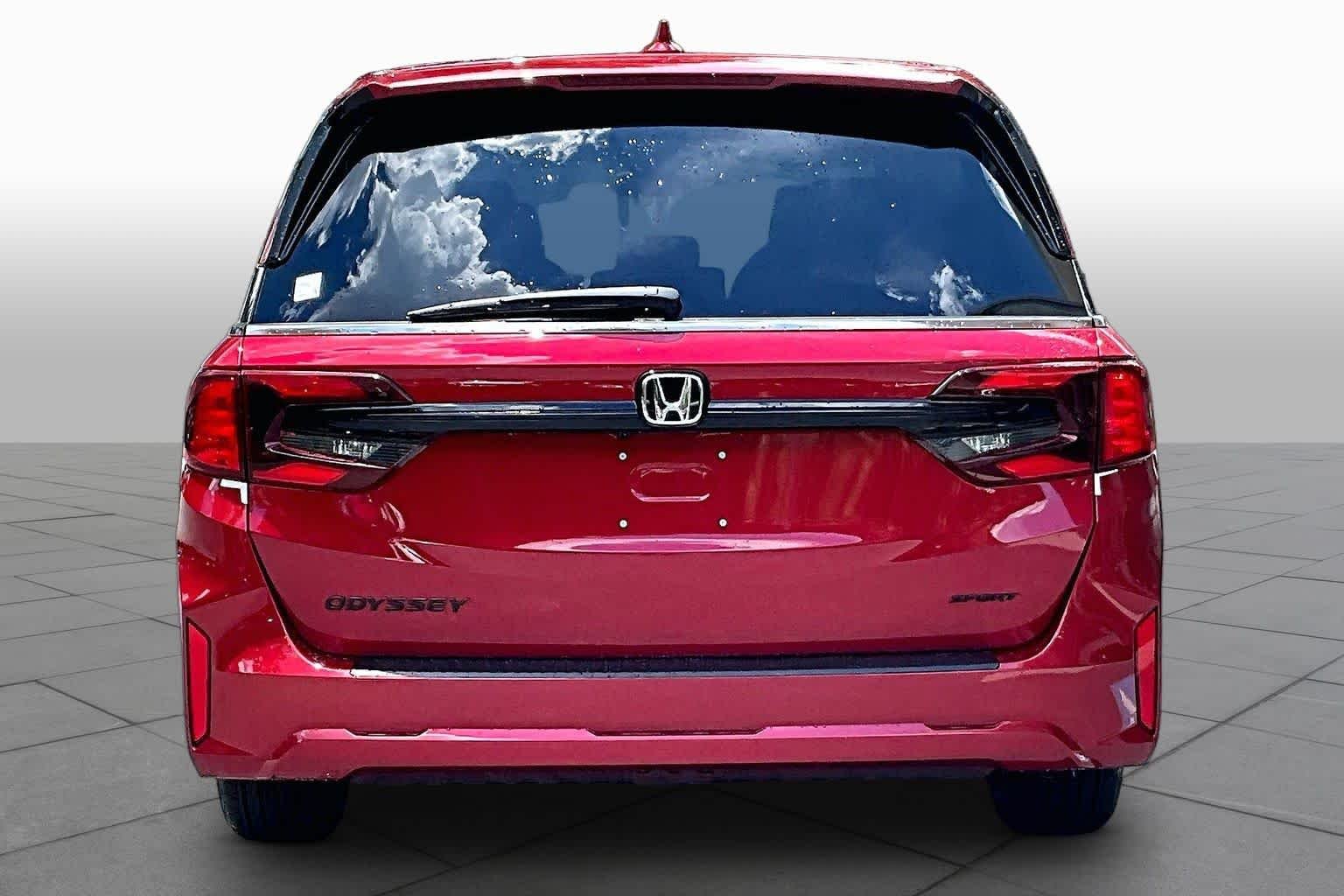 New 2026 Radiant Red Metallic II Honda Sport-L image 4